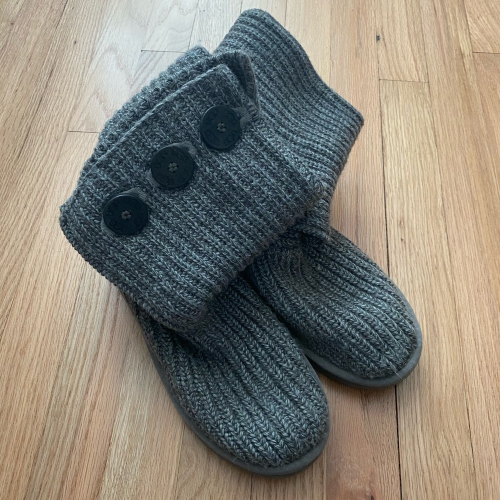 UGG Classic Cardy 5819 Grey Boot